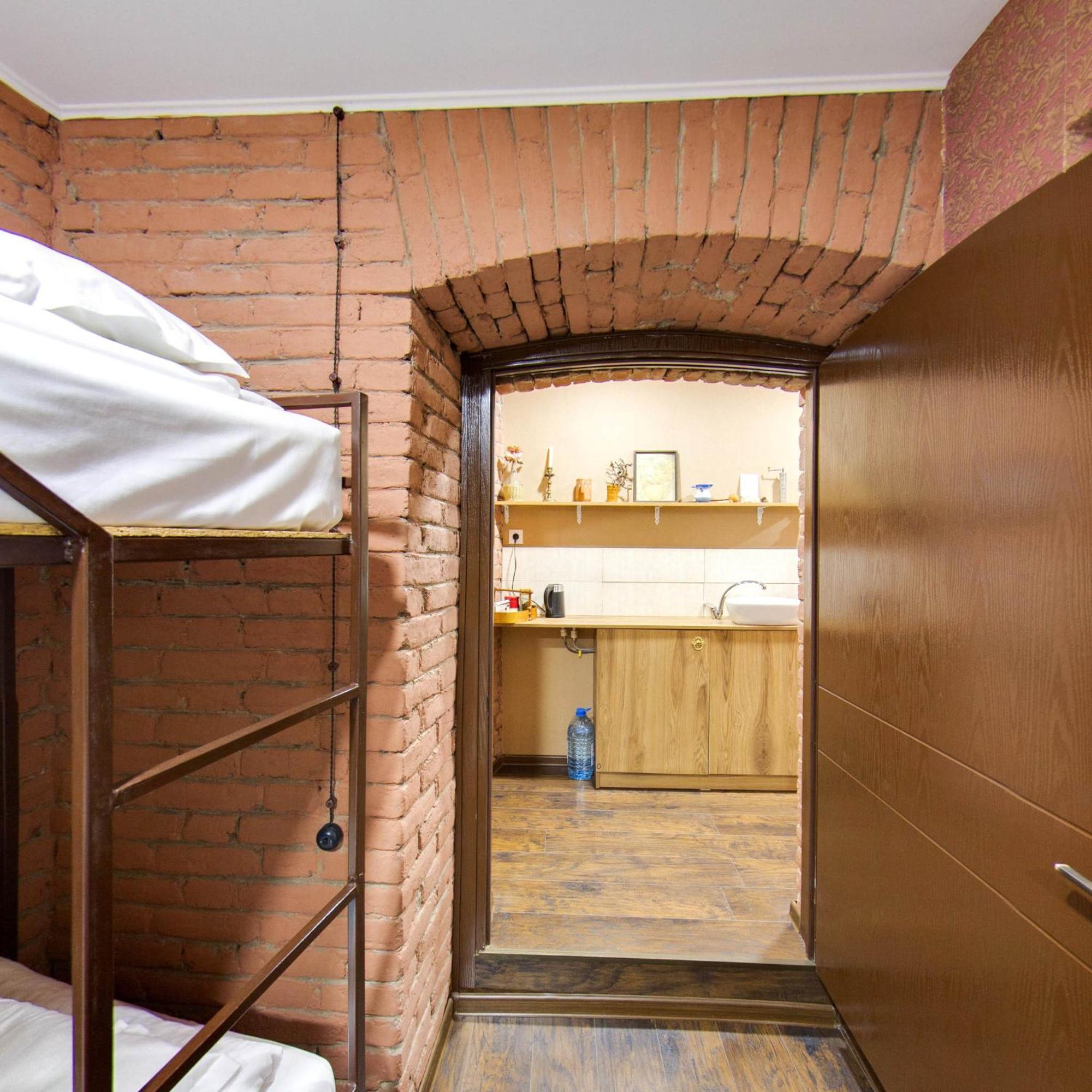 Hostel Pirosmani Tiflis Dış mekan fotoğraf